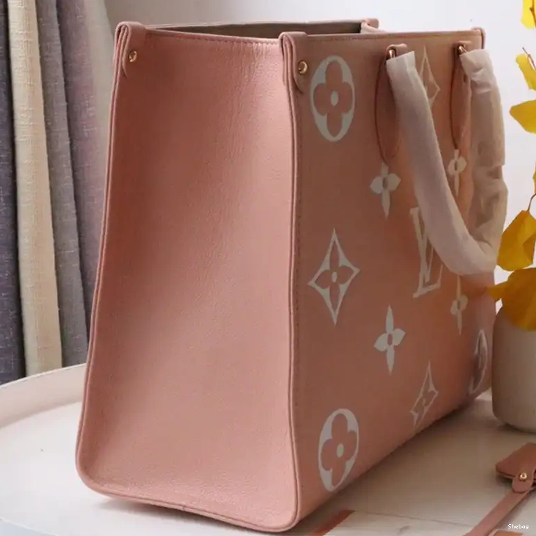 Bag LV 2212DJ0005 0515